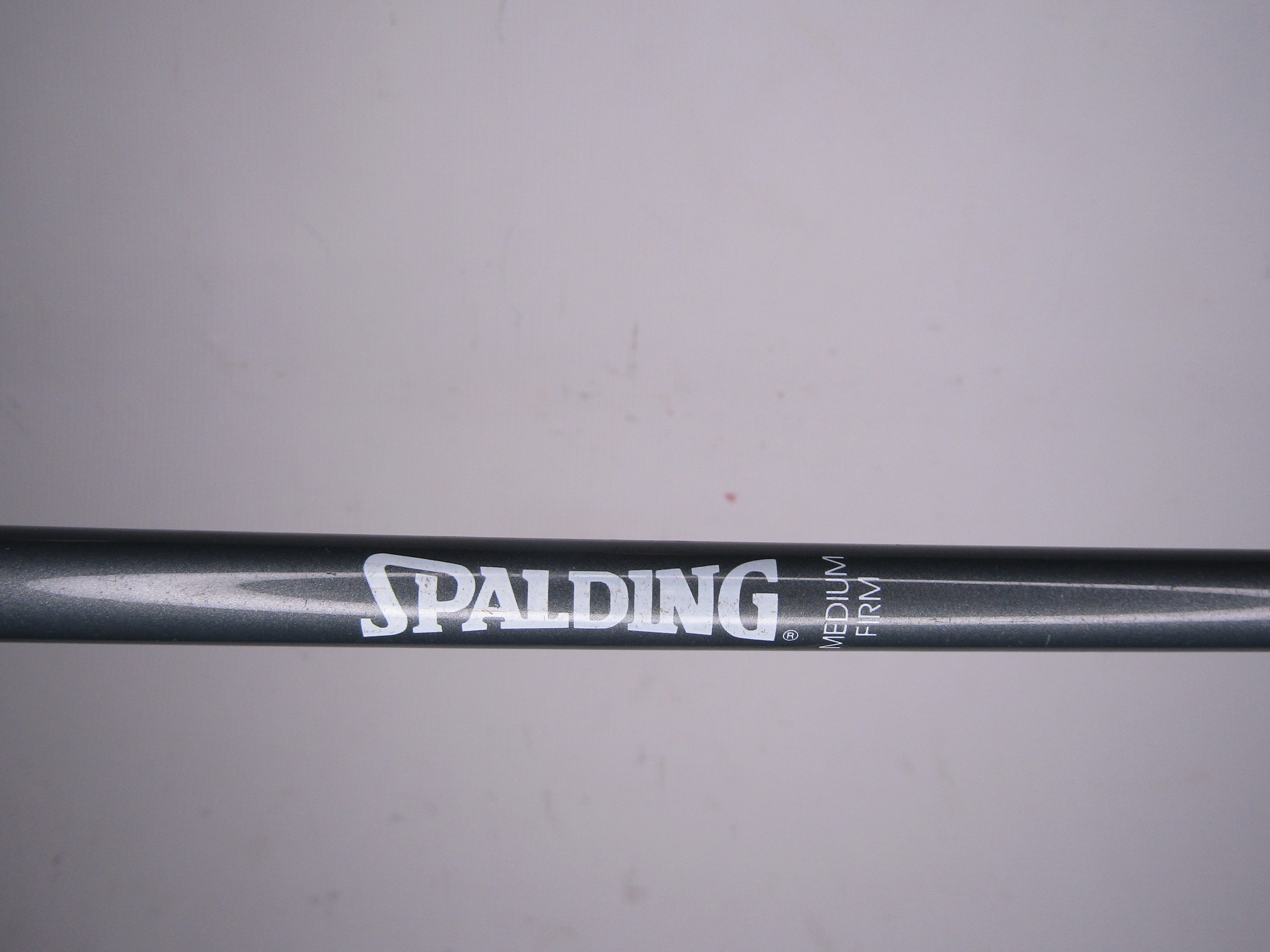 Spalding Tour Advance #8 iron Med. Firm Graphite Men's Right Pre-Owned Irons Spalding 