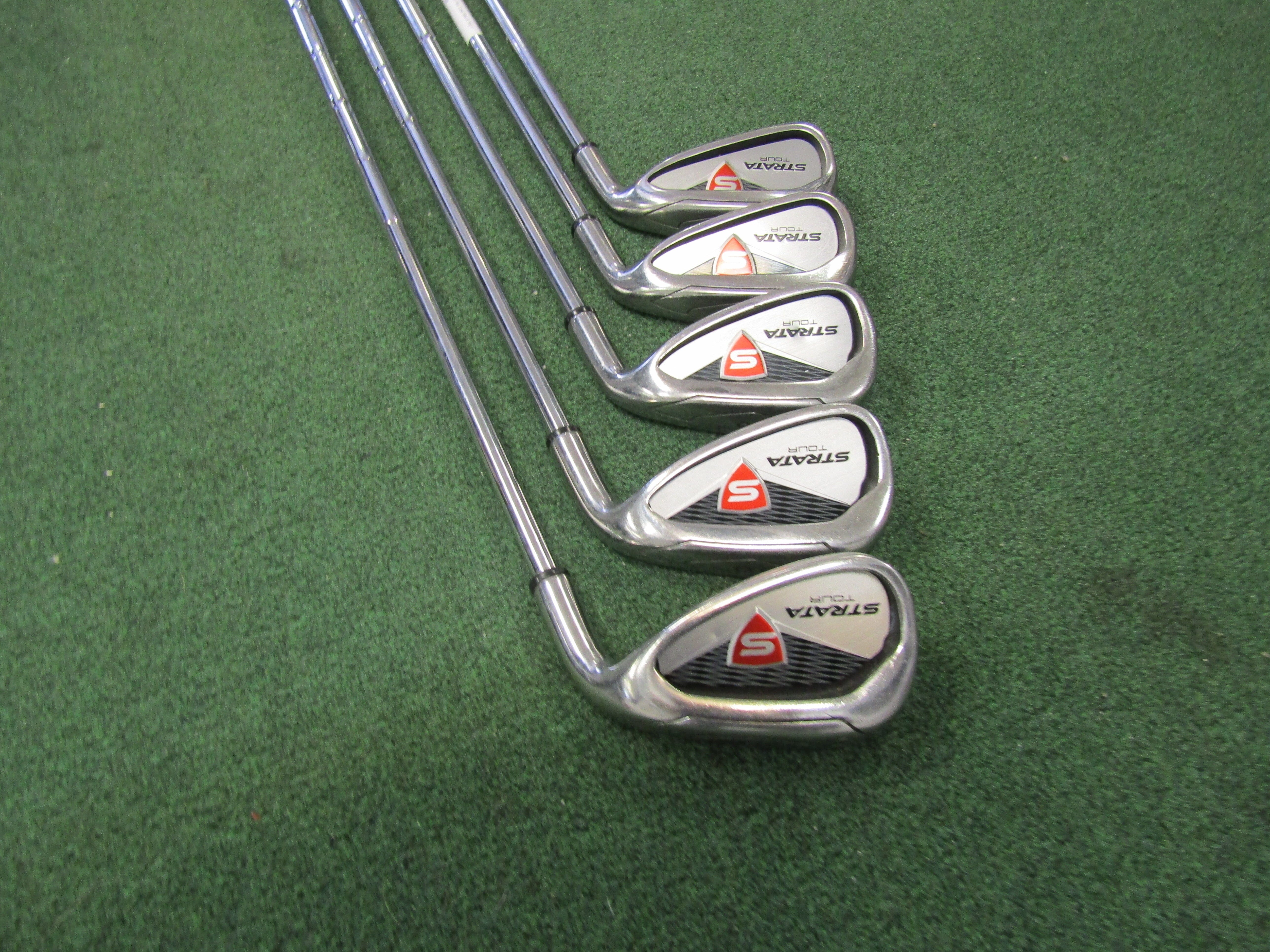 Strata Tour #6-PW 5 pc. Iron Set Stiff Flex Steel Men's Right Pre-Owned Iron Sets Strata 