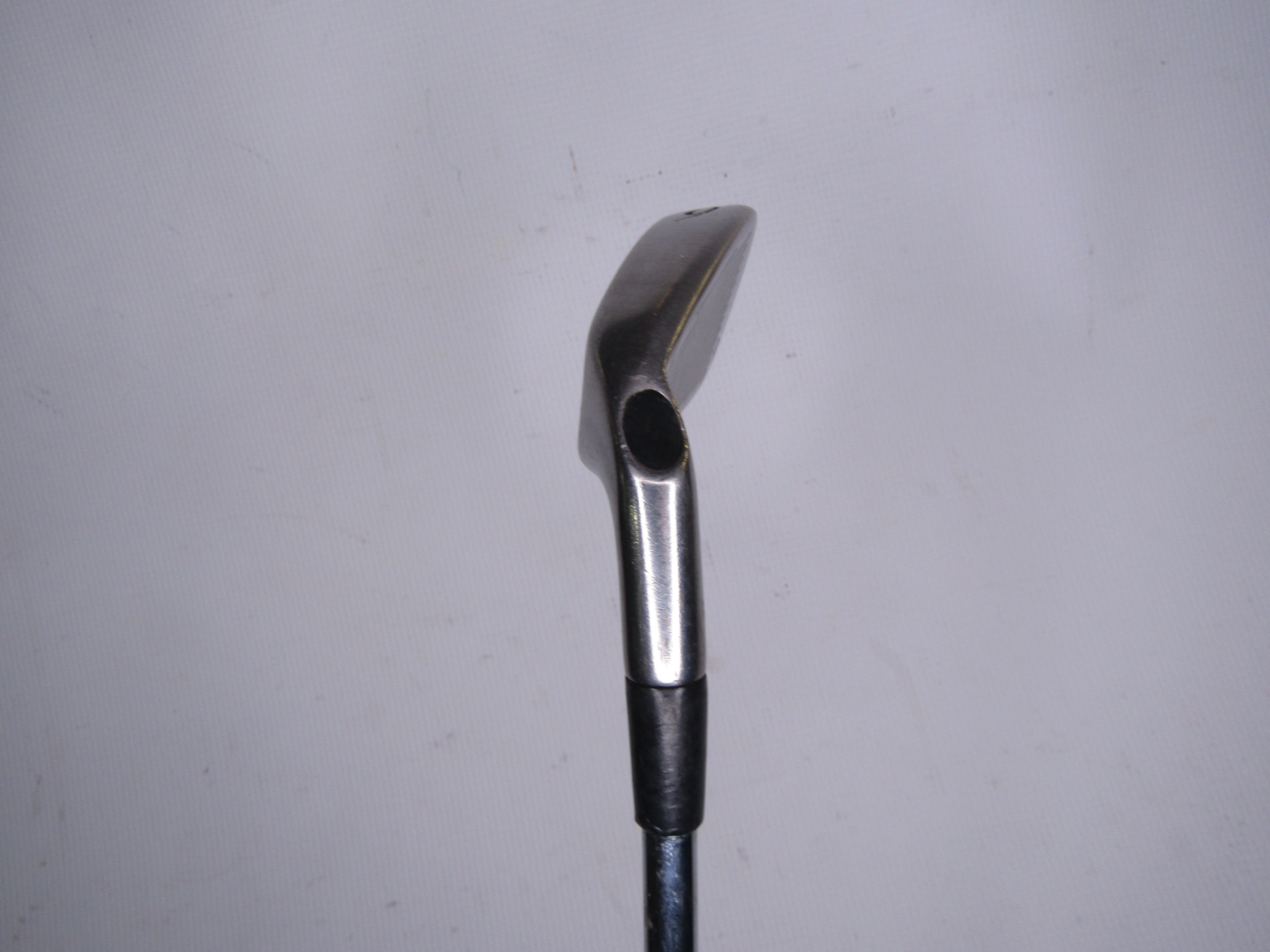 Striker #6 Iron Regular Flex Steel Men's Right Pre-Owned Irons Striker 