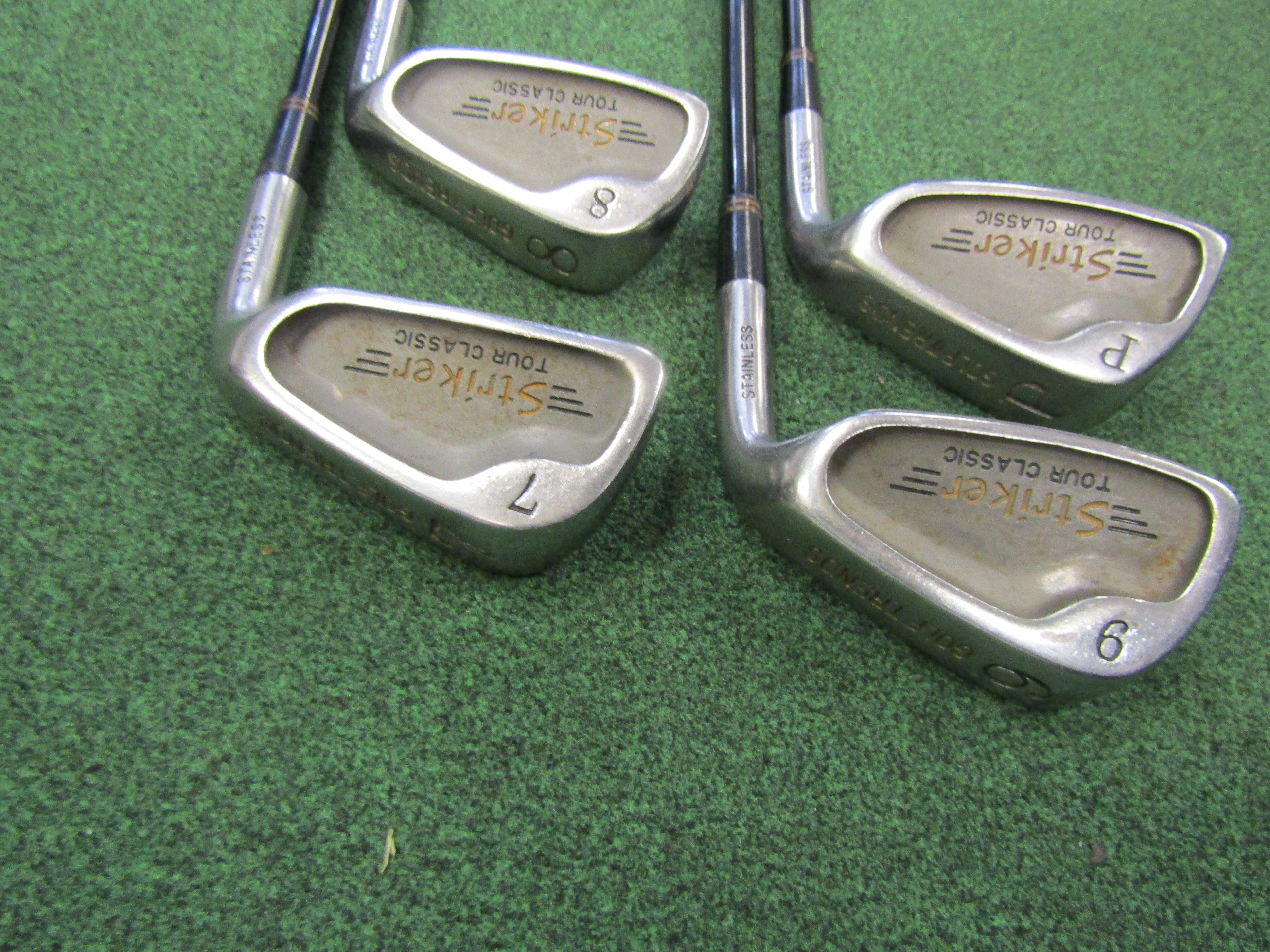 Striker #7 - PW 4 pc. Iron Set Regular Flex Graphite Men's Right Pre-Owned Iron Sets Golf Trends 