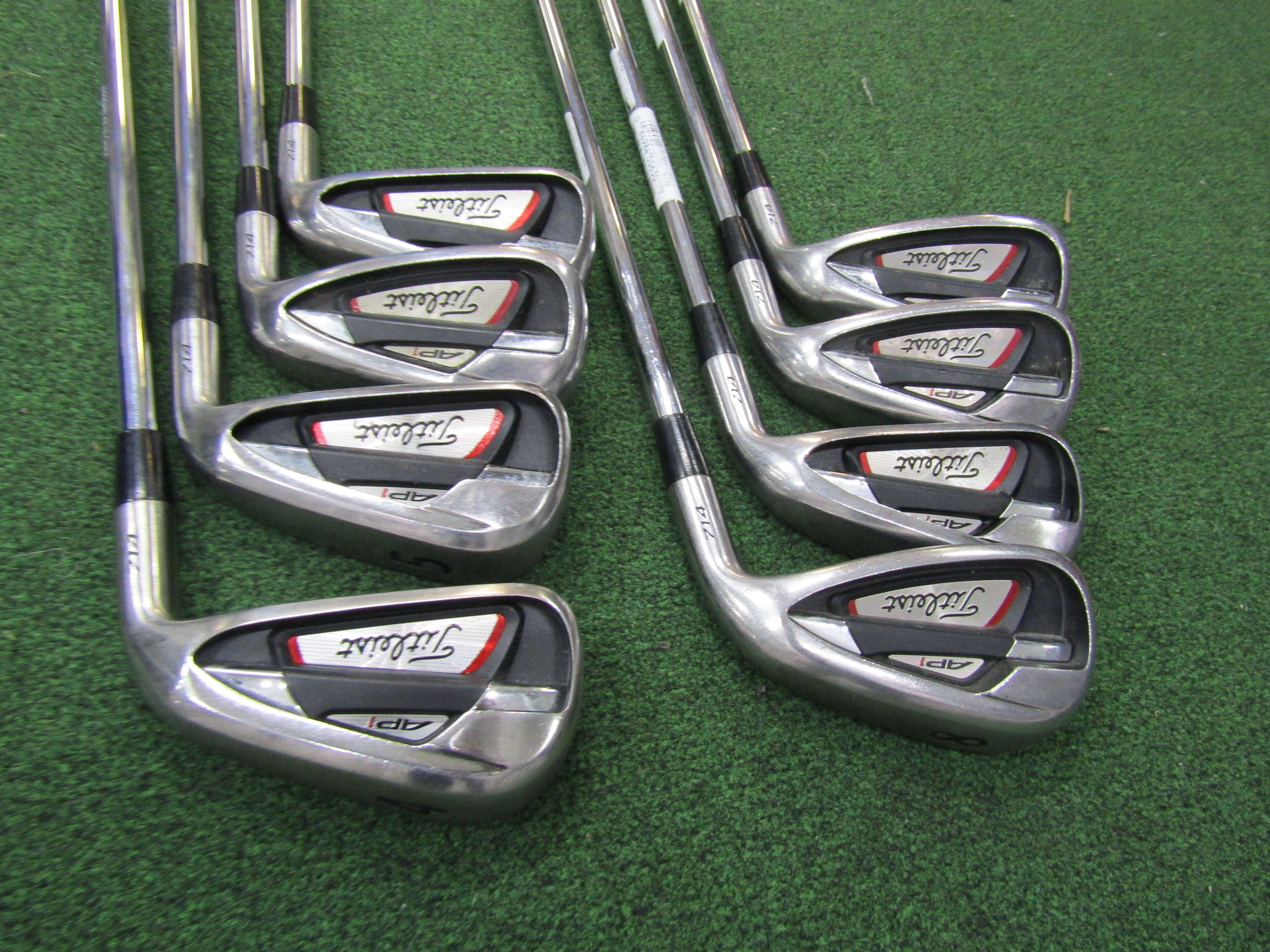 Titleist AP1 Iron Set #4 - PW, GW Regular Flex Steel Shaft Men's Right Pre-Owned Iron Sets Titleist 