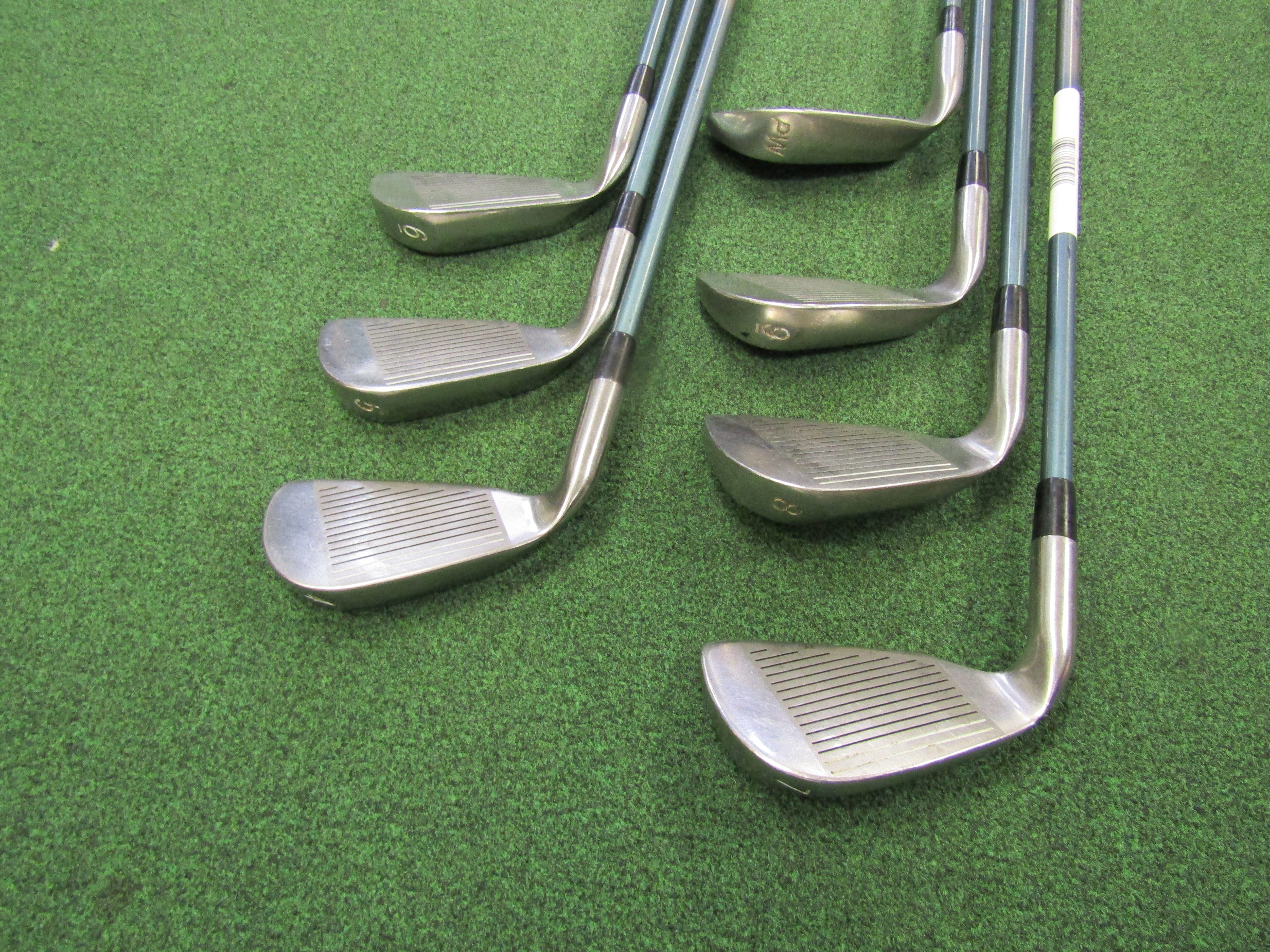 Tommy Aaron Tour Gold OS #4-PW 7pc. Iron Set Regular Graphite Men's Right Pre-Owned Iron Sets Tommy Aaron 