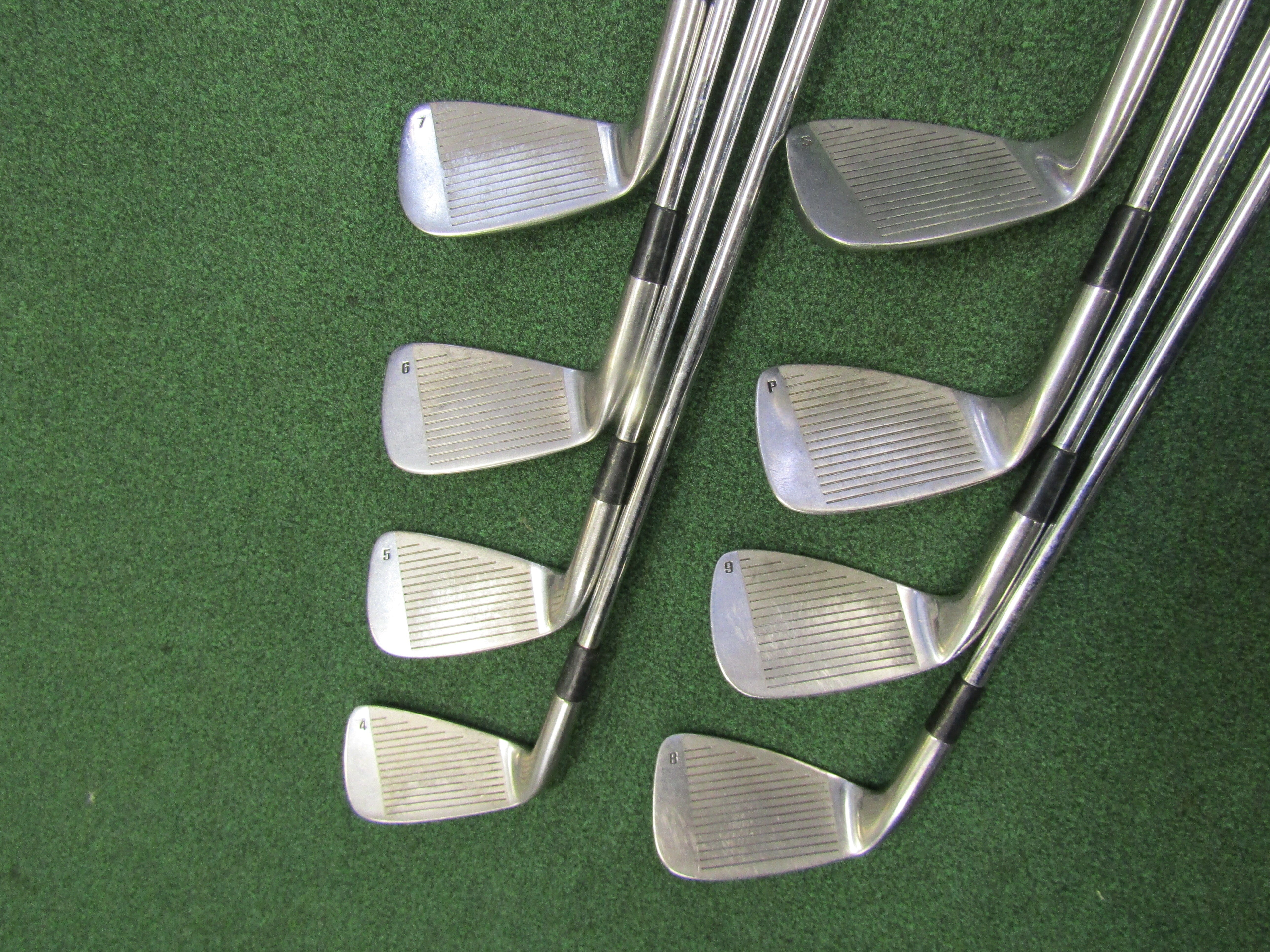 Tour Series 948E #4-PW, SW 8pc. Iron Set Stiff Flex Steel Men's Right Pre-Owned Iron Sets Tour Series 