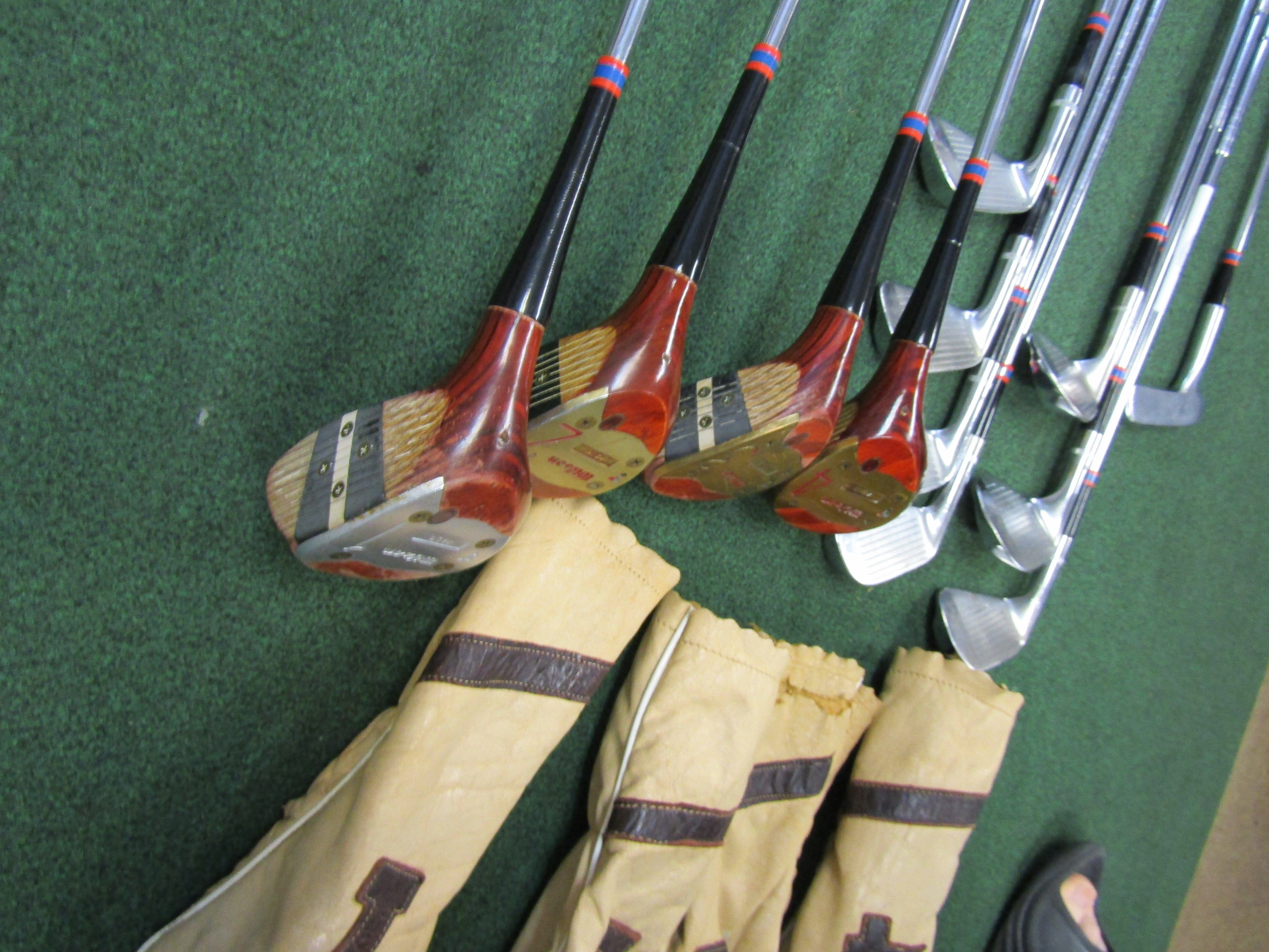 Vintage Premium Wilson Sam Snead 12 pc. Complete Golf Set Regular Flex Steel Men's Right Hc Premium Vintage Golf Wilson 