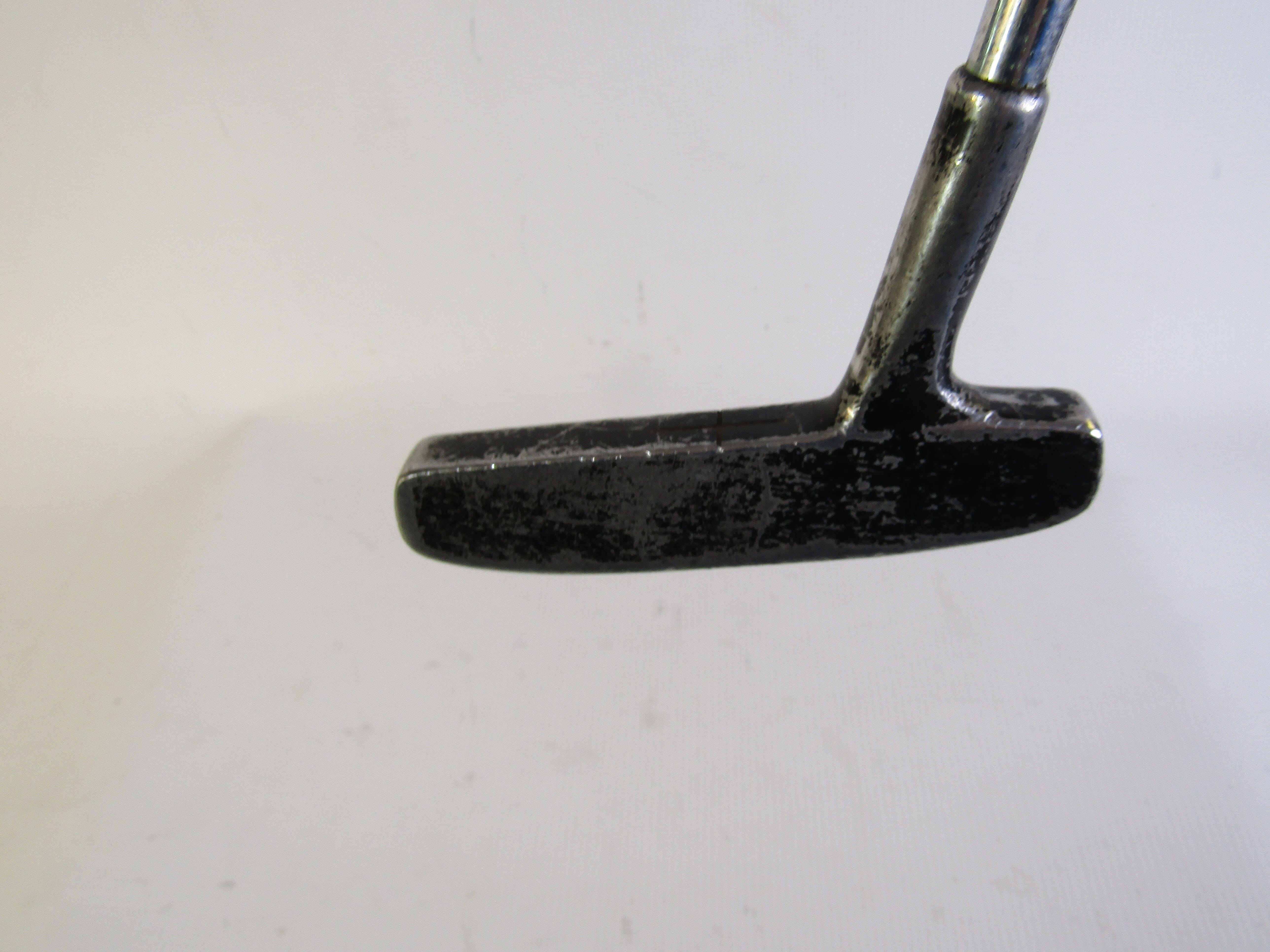 Wilson Avenger 1 36" Blade Putter Steel Men's Right Pre-Owned Putters Wilson 