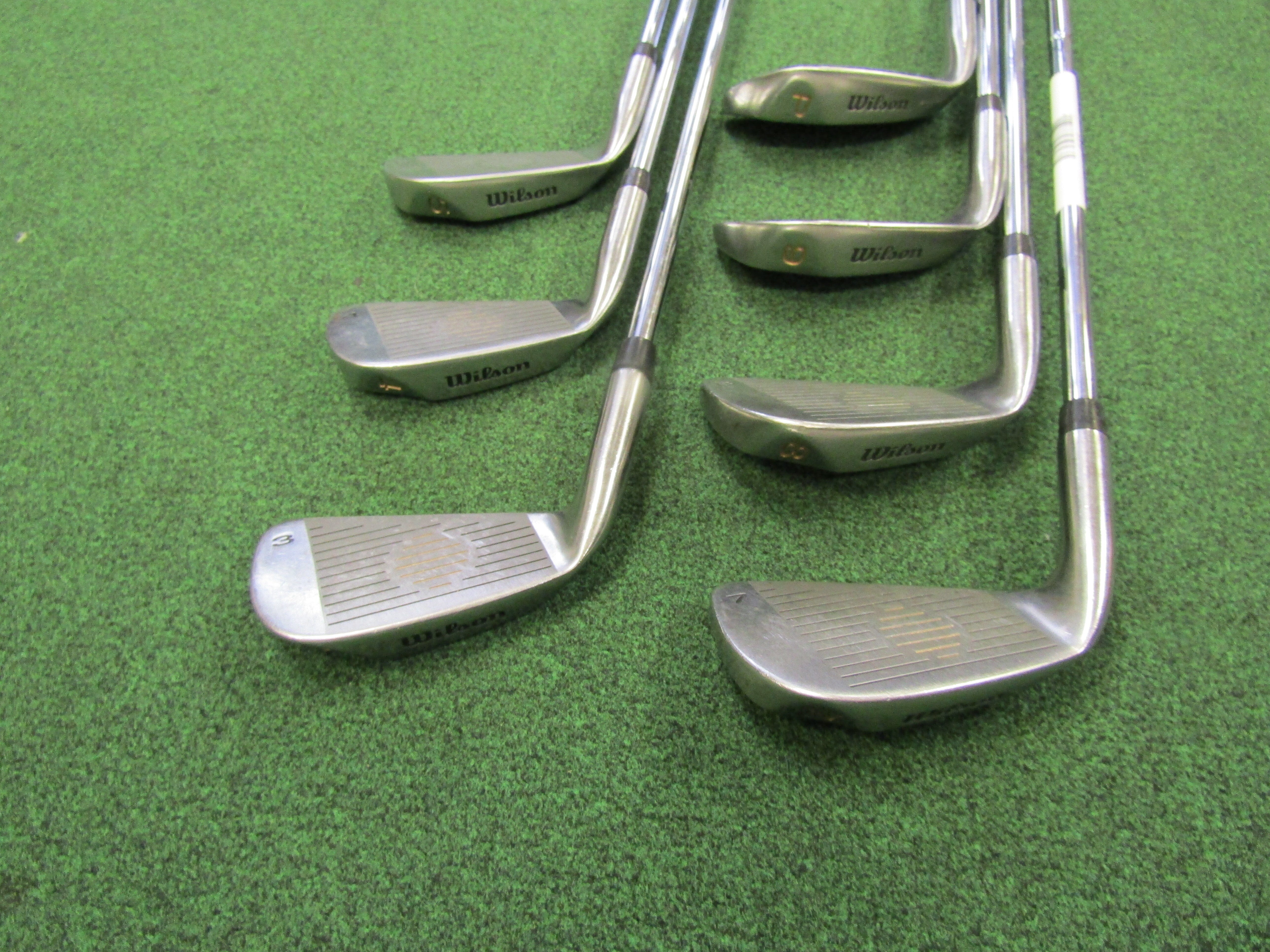 Wilson Killer Whale #3-5, #7-PW 7pc. Iron Set Regular Steel Men's Right Pre-Owned Iron Sets Wilson 