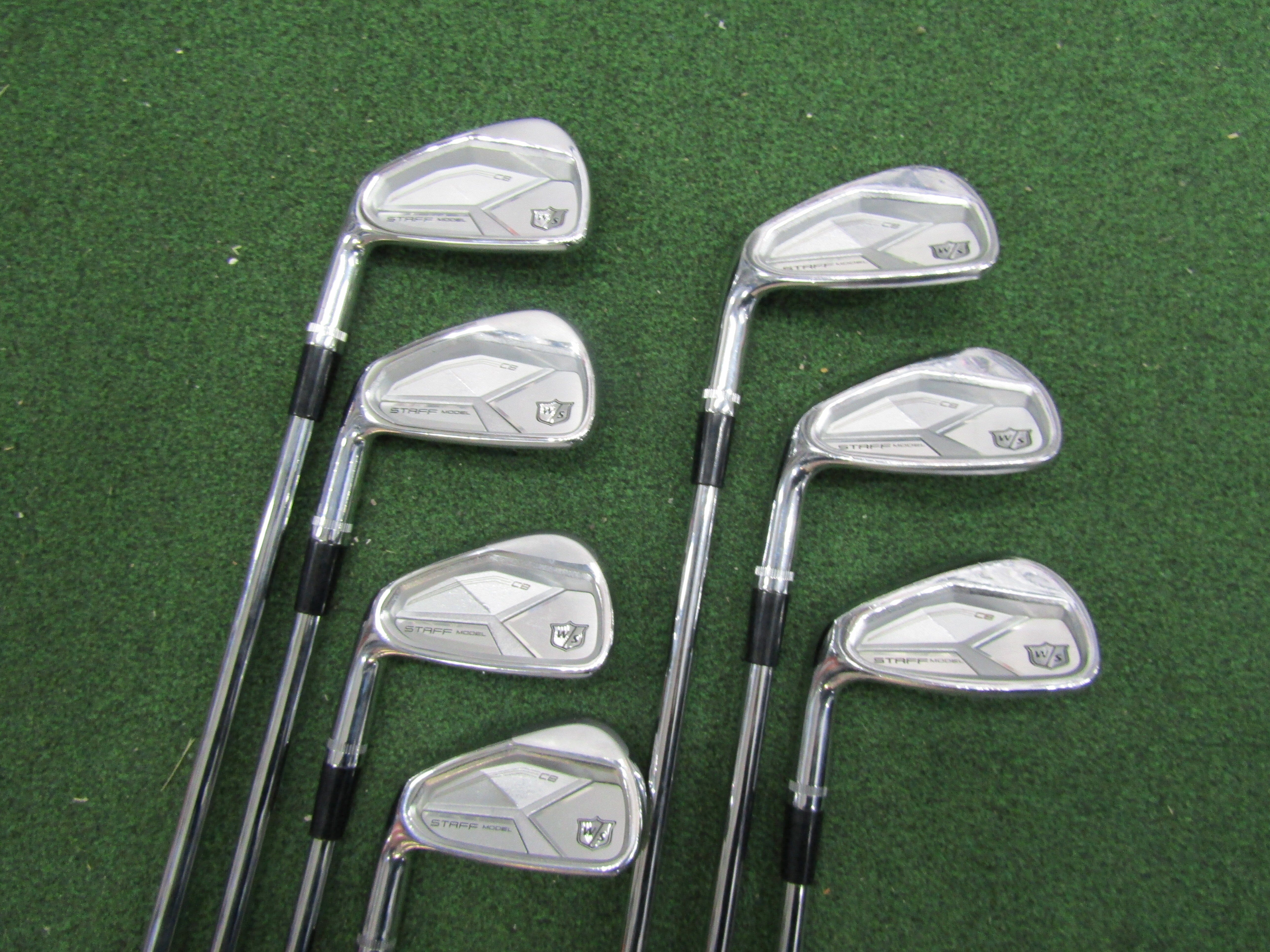 Wilson Staff Model CB Iron Set #4-PW Stiff Mens Left Pre-Owned Iron Sets Wilson Staff 